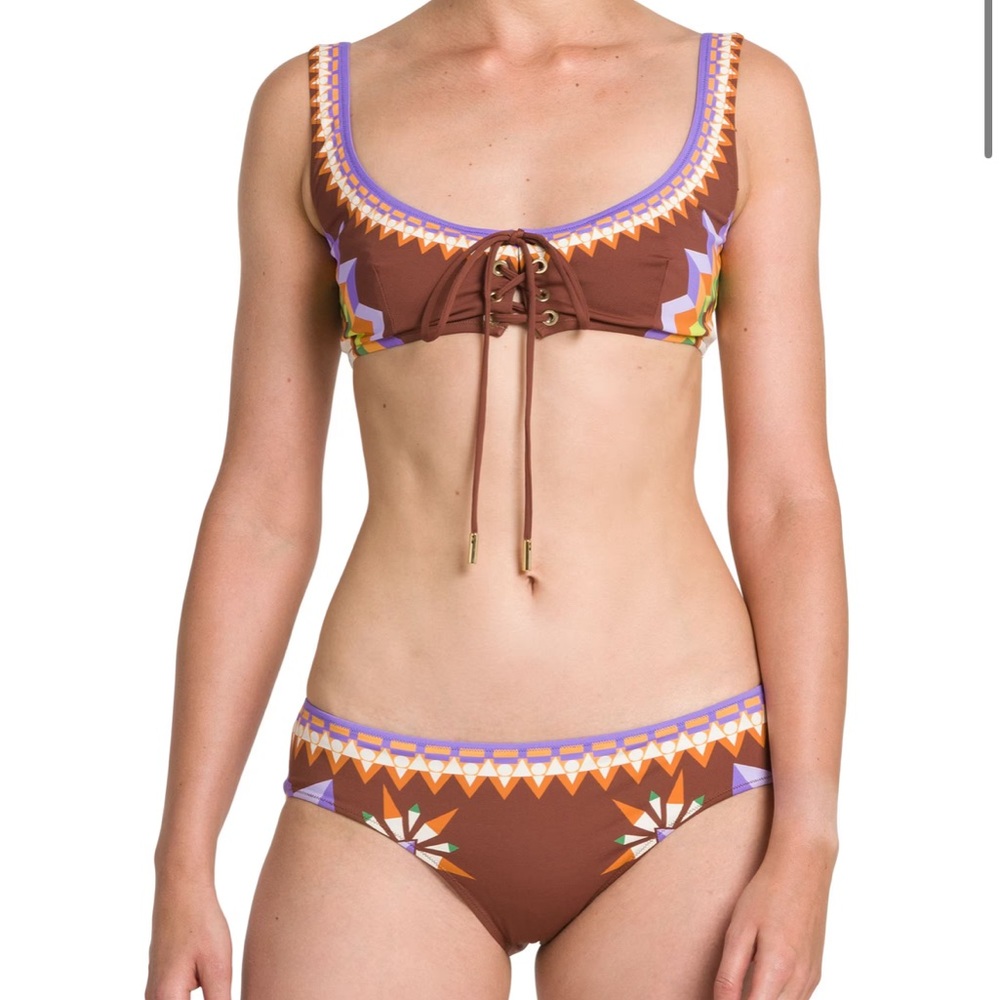 LA Double J Sunset Moro Placée
Sunset Bikini Set in Lycra Size L top & M bottom